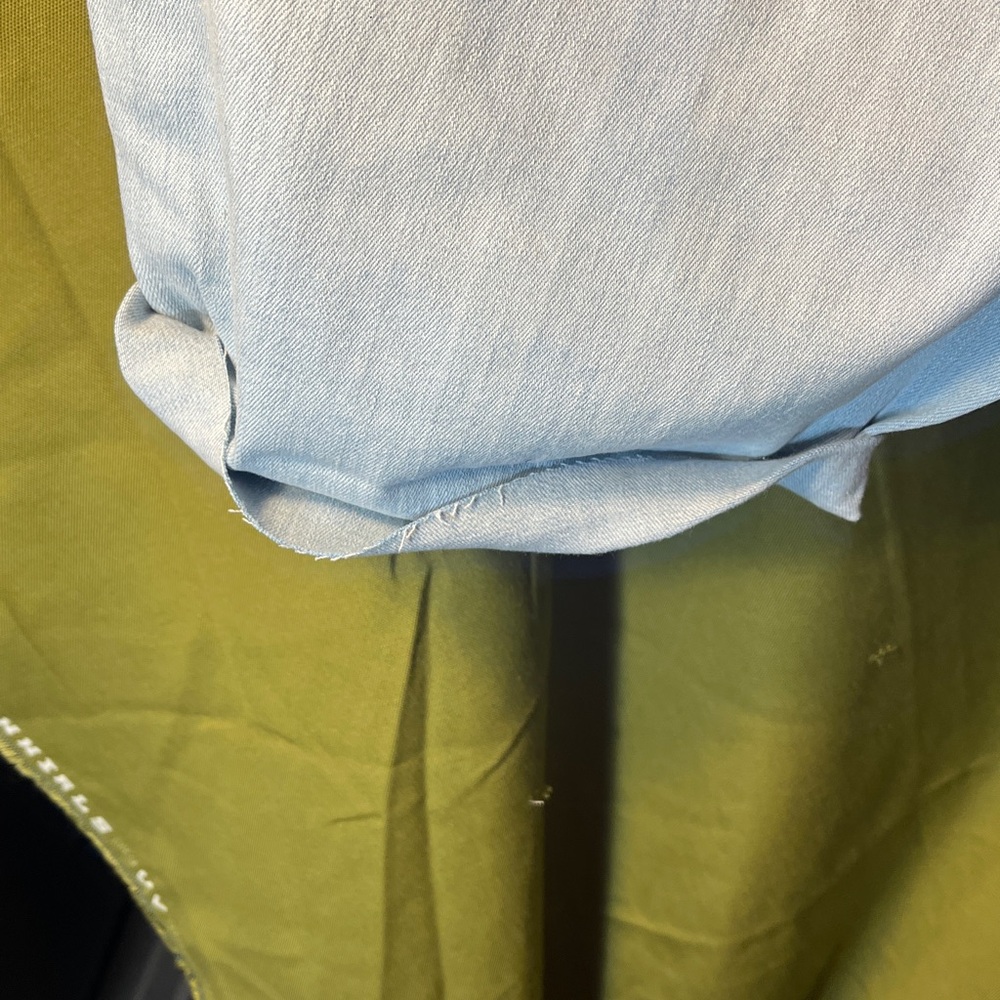 Universal Thread Denim Jean shorts - Picture 7 of 7